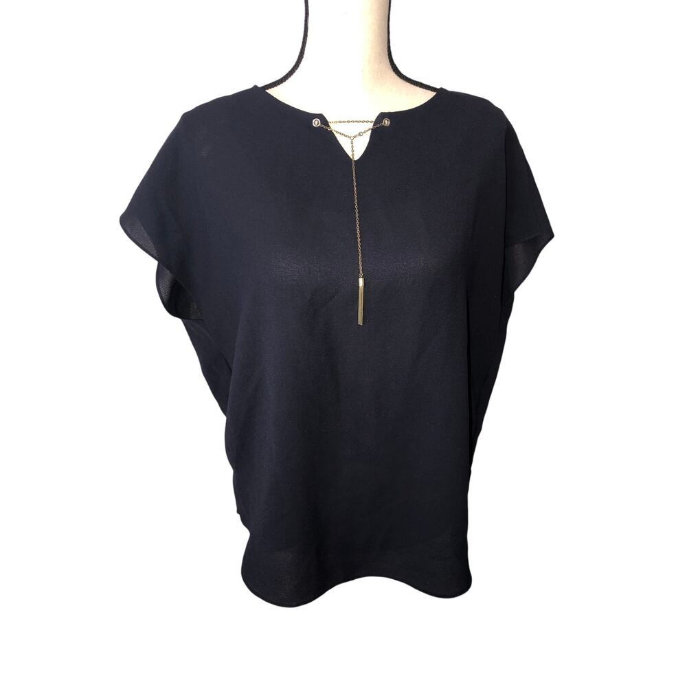 Mazuma Silk Blend Top Size M Black Chain Detail Minimalist Urban Chic Modern
